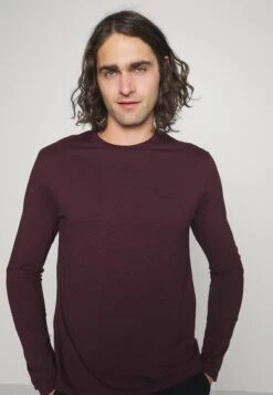 Pier One Pyjama -Dark Blue/Bordeaux -Lyno Kleding Winkel c54af894dc5e444ebbec14e1eec64139