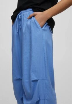 PULL & BEAR Flowing Parachute - Trainingsbroek - Blue -Lyno Kleding Winkel cc091d5aaa174cfe960e9909a6a9ff96