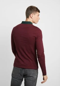 Pier One Muscle Fit - Poloshirt - Bordeaux -Lyno Kleding Winkel d1846c2f89594bf0ab3bedf8e5f62f1a