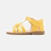 Friboo Sandalen - Yellow -Lyno Kleding Winkel d8efecc952f04b40b2a626000a0ea855