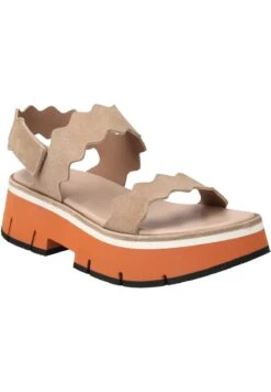 Sandalen Met Plateauzool - Beige -Lyno Kleding Winkel d901d7d3940049f2b3fe95074108734a