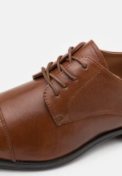Pier One Veterschoenen - Tan -Lyno Kleding Winkel ddd20fd106f84a83a55fed5e71a76901