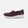Go Walk Trainers - Sportieve Wandelschoenen - Burgundy -Lyno Kleding Winkel ddf4c62119764f47b41045c85adcf90d