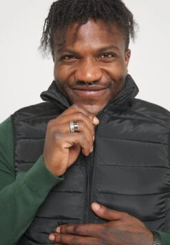 Pier One Bodywarmer - Black 21 Pier One Bodywarmer - Black -Lyno Kleding Winkel df3977bebe484975899d564025048a02