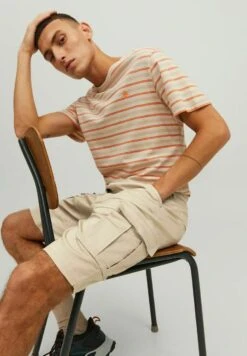 Jack & Jones Unifarbene Dex Mit Cargotaschen - Shorts - Oxford Tan -Lyno Kleding Winkel e3d5c0bf5d834538bdc68383dc83c41a