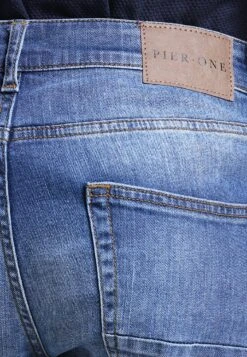 Pier One Straight Leg Jeans - Mid Blue -Lyno Kleding Winkel e4f78058b0ef4200880caca07e19f7bc