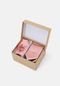 Pier One Set - Overige Accessoires - Pink -Lyno Kleding Winkel ecc40dfacdcc4f4e875d92878e9ced65