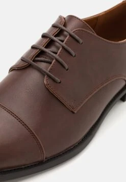 Pier One Veterschoenen - Brown -Lyno Kleding Winkel eec5f3cdf0584f8f91e07f353f97b202