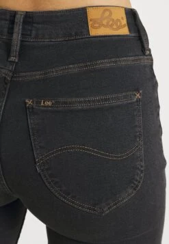Lee Breese - Flared Jeans - Washed Black -Lyno Kleding Winkel ef4e1b2eaa3049b396d39eddd154e45a