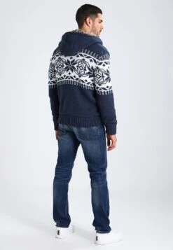 Pier One Vest - Blue Melange -Lyno Kleding Winkel f3f8c271a4454e30b38f10a6ee6d12a9