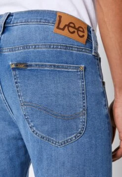 Lee Luke - Slim Fit Jeans - Light Ray 15 Lee Luke - Slim Fit Jeans - Light Ray -Lyno Kleding Winkel f4517736c65c4ca98b81eada97da480f