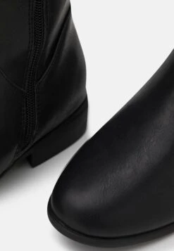 Laarzen - Black 13 Laarzen - Black -Lyno Kleding Winkel f4690e6bf49a4081be7c7831a6c2b8d5