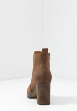 Anna Field Korte Laarzen - Cognac -Lyno Kleding Winkel f7f3c32a9bd847cdb4db3130e41a594c