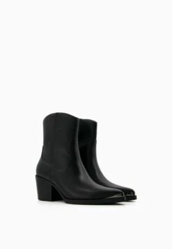 BERSHKA Heeled With Metallic Toe - Cowboy-/Bikerlaarsjes - Black -Lyno Kleding Winkel f909505150cb4c1ea69c2cc653f76116
