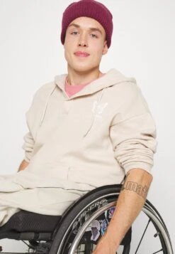 YOURTURN Unisex - Sweater - Beige -Lyno Kleding Winkel fcdf41f2fda44f83b3a793fbcecee1cf