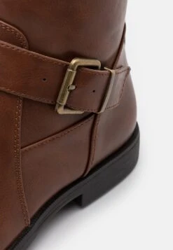 Laarzen - Cognac 13 Laarzen - Cognac -Lyno Kleding Winkel fe5efac32a134e2797cde2a3bf23ceb7